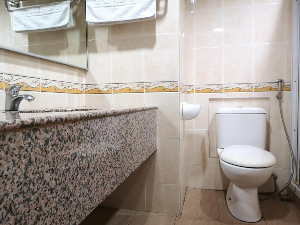 Oyo 89693 Perkasa Hotel Keningau Near Hospital Keningau מראה חיצוני תמונה